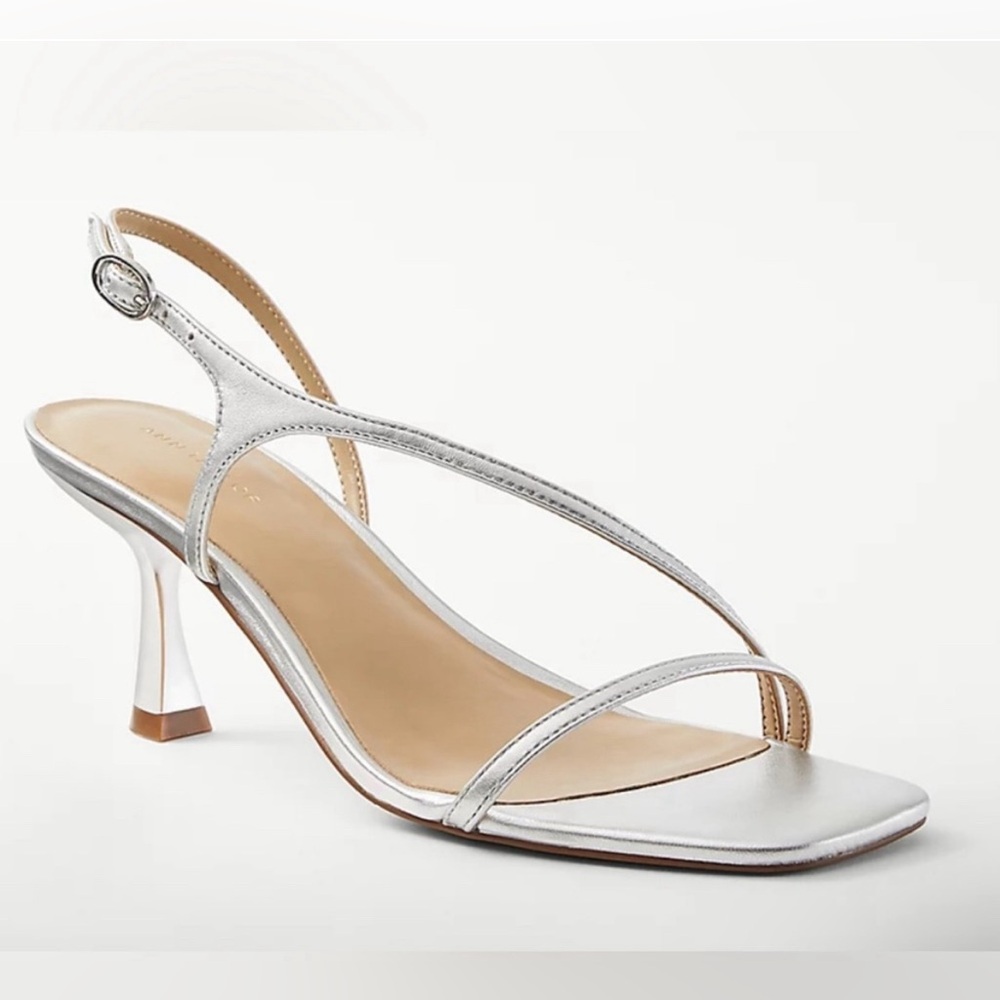 Ann Taylor Size 6 Silver Sling Back Kitten Heel